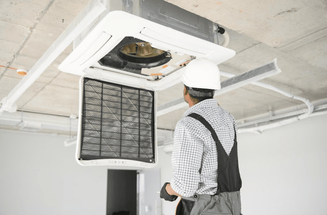 How Air Quality Monitors Reveal When Ducts Need Cleaning